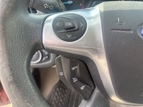 Used 2014 Ford Escape SE image 26