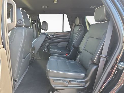 Used 2021 Chevrolet Tahoe Premier AWD/4WD image 13