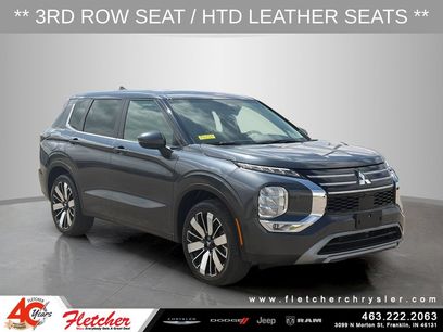 Used 2025 Mitsubishi Outlander SE