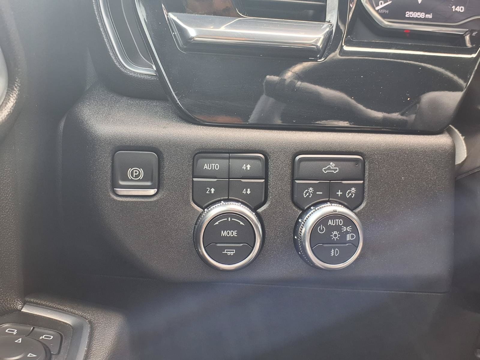Used 2024 GMC Sierra 1500 Elevation w/ X31 Off-Road Package AWD/4WD image 25