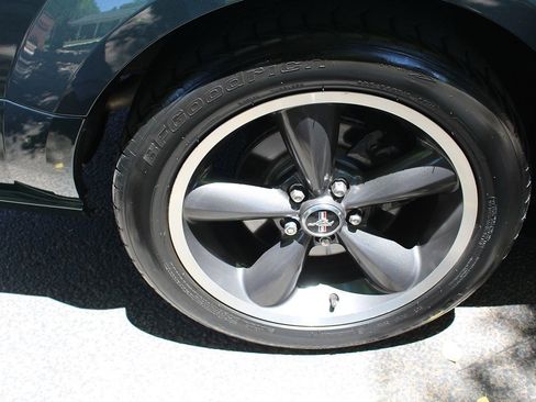 Used 2008 Ford Mustang GT RWD image 57