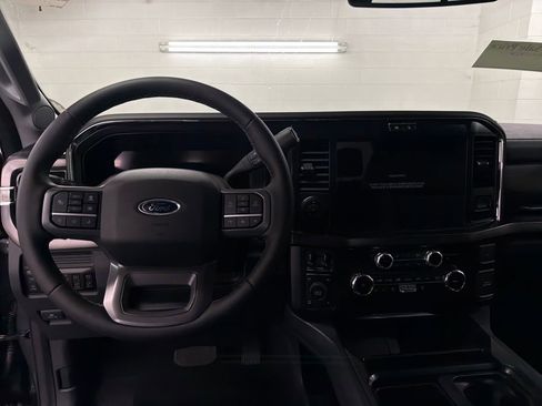 New 2026 Ford F250 Lariat w/ Lariat Premium Package image 8