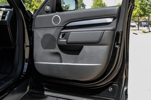 New 2026 Land Rover Discovery Limited Edition AWD/4WD image 58