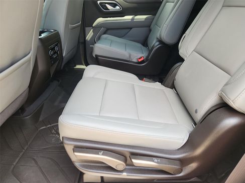 Used 2022 Chevrolet Tahoe LT RWD image 25