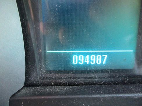 Used 2010 Chevrolet Equinox LS FWD image 13