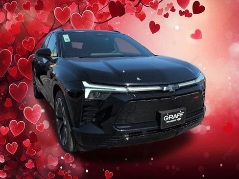 New 2025 Chevrolet Blazer EV RS image 1