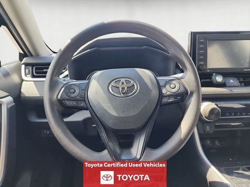 Certified 2022 Toyota RAV4 LE AWD/4WD image 14