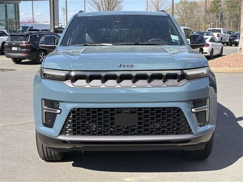 New 2026 Jeep Grand Wagoneer Limited image 15