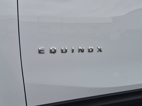 Certified 2024 Chevrolet Equinox LS FWD image 32