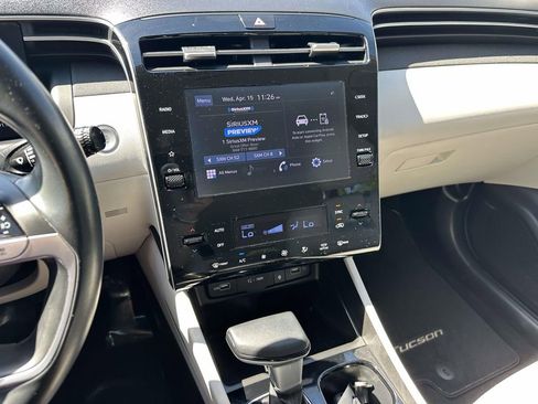 Used 2022 Hyundai Tucson SEL w/ Convenience + Premium Package image 17