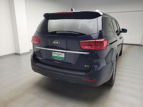 Used 2019 Kia Sedona EX FWD image 7
