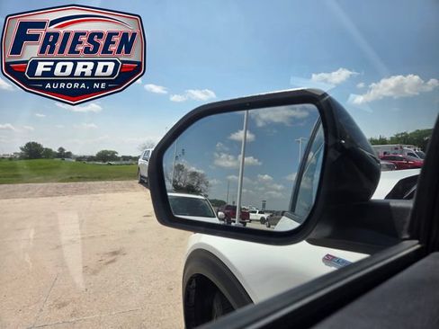 Used 2025 Ford Explorer ST-Line w/ Premium Package AWD/4WD image 9