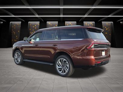 New 2027 Lincoln Navigator Premiere