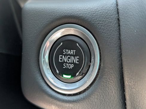 Used 2023 GMC Yukon SLE image 26