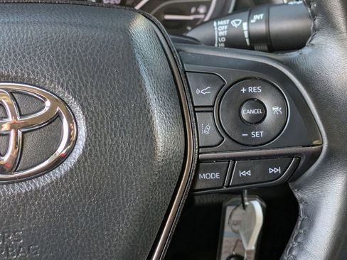 Used 2024 Toyota Camry SE image 20