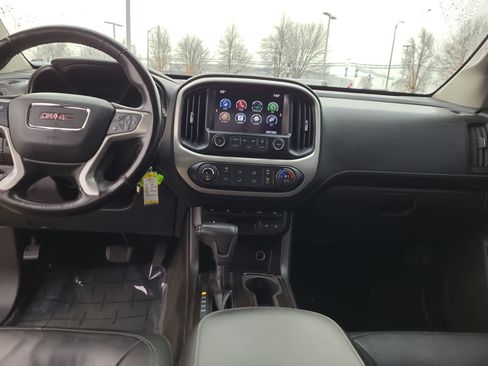 Used 2016 GMC Canyon SLT w/ Driver Alert Package image 18