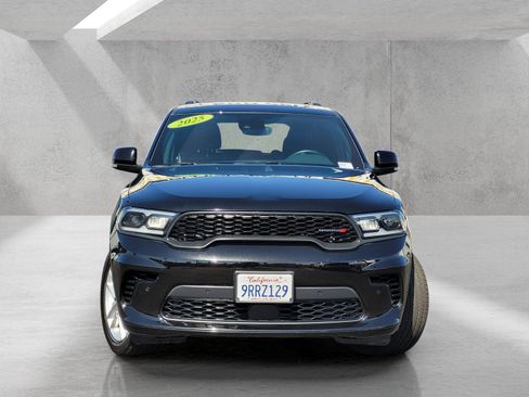 Used 2025 Dodge Durango GT AWD/4WD image 3
