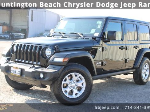 Used 2021 Jeep Wrangler Unlimited Islander image 9