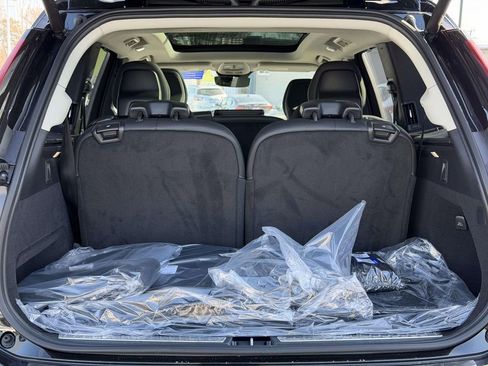New 2026 Volvo XC90 T8 Ultra w/ Protection Package Premier image 13