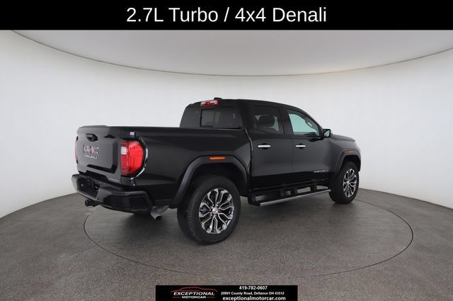 Used 2025 GMC Canyon Denali AWD/4WD image 19