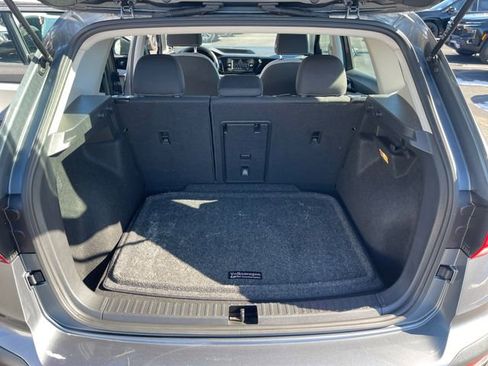 Used 2022 Volkswagen Taos S image 11