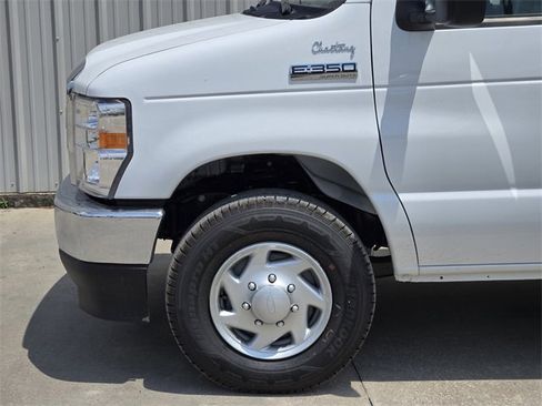 New 2026 Ford E-350 and Econoline 350 Super Duty w/ Power Equipment Group image 8