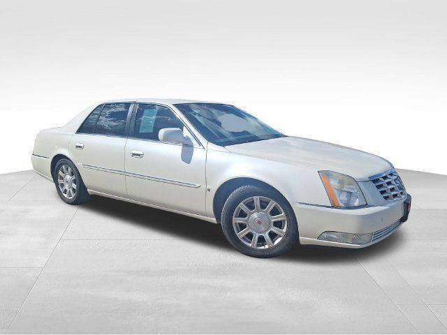 Used 2009 Cadillac DTS FWD 360° Tour