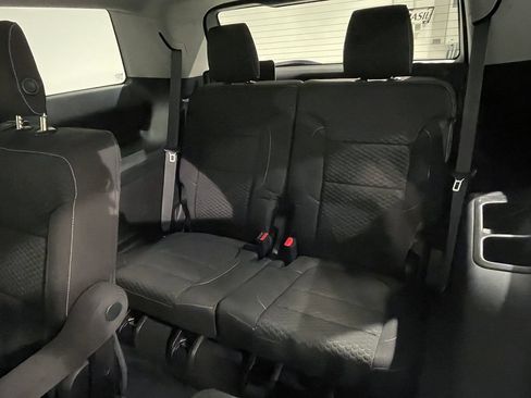 Used 2019 GMC Acadia SLE AWD/4WD image 19