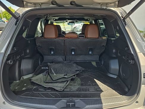 Used 2025 Subaru Forester Touring AWD/4WD image 15