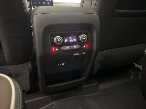 New 2026 GMC Acadia Denali Ultimate w/ LPO, All-Weather Package AWD/4WD image 67