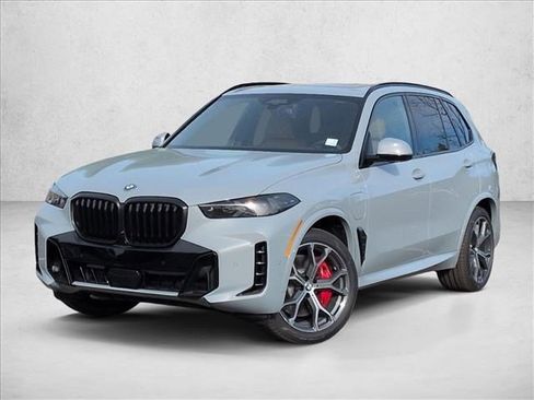 New 2026 BMW X5 xDrive50e w/ Executive Package image 1