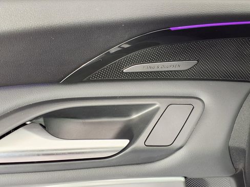 Used 2025 Audi Q5 2.0T Premium Plus image 16