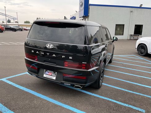 Used 2024 Hyundai Santa Fe SE image 5