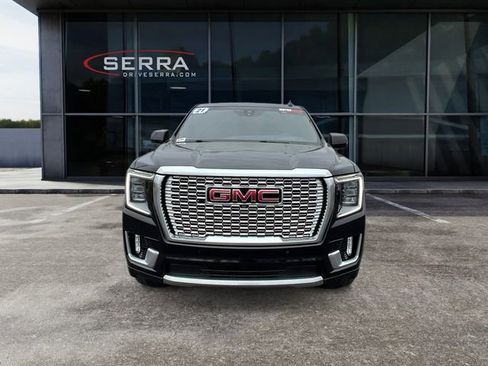 Used 2021 GMC Yukon Denali w/ Advanced Technology Package AWD/4WD image 8