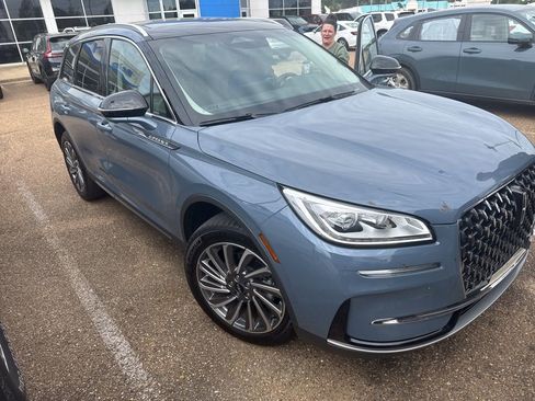 Used 2024 Lincoln Corsair Reserve w/ Equipment Group 201A image 1