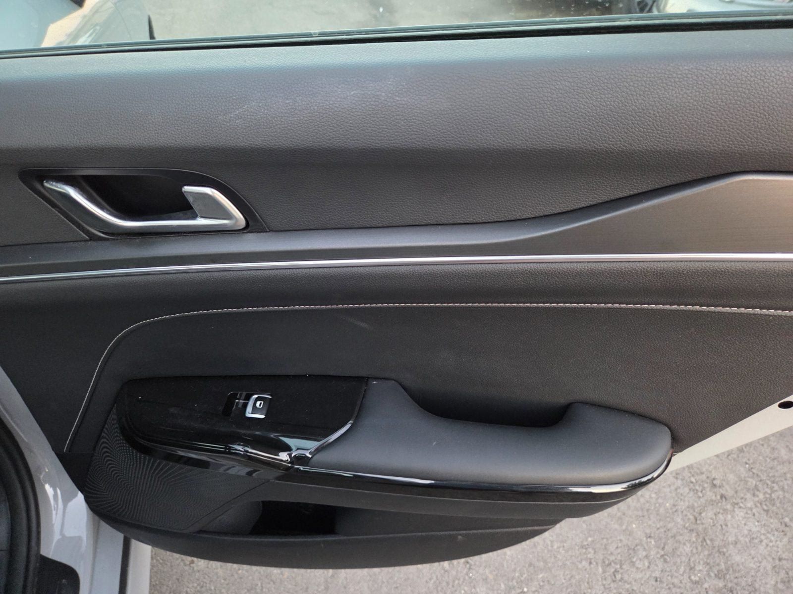 Used 2025 Kia K5 GT-Line FWD image 12