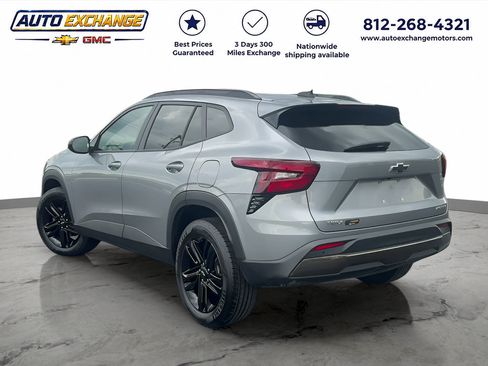 Used 2025 Chevrolet Trax ACTIV w/ Driver Confidence Package FWD image 5