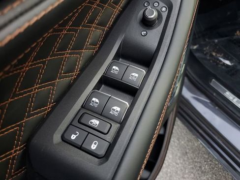 New 2026 Jeep Grand Cherokee L Summit image 25