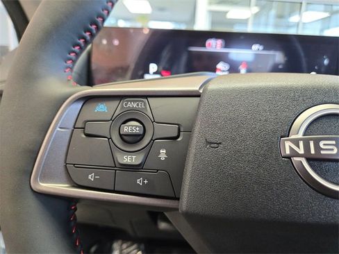 New 2026 Nissan Sentra SR image 18