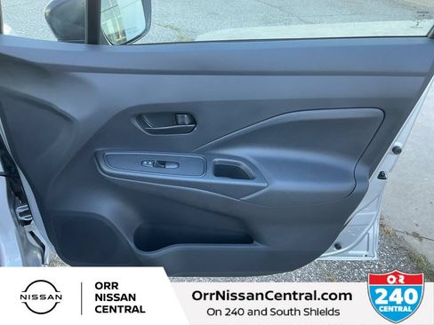 Used 2025 Nissan Versa S w/ Trunk Package FWD image 10