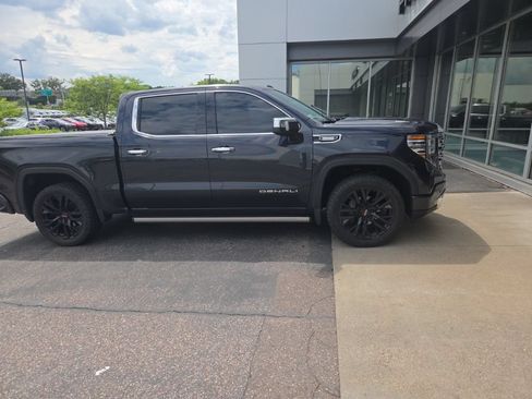 Used 2022 GMC Sierra 1500 Denali AWD/4WD image 19