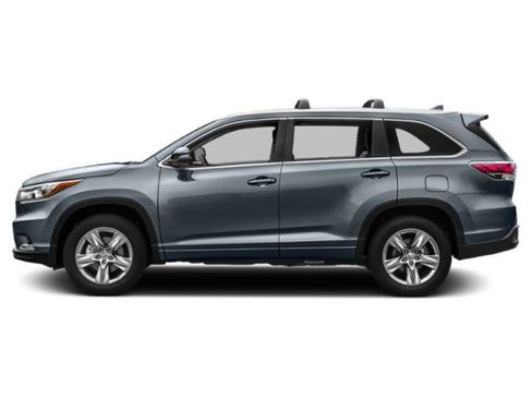 Used 2015 Toyota Highlander XLE AWD/4WD image 3
