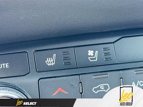 Used 2025 Dodge Durango GT AWD/4WD image 23
