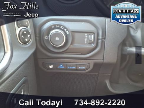 Used 2024 Jeep Wrangler Unlimited Rubicon 4xe AWD/4WD image 16