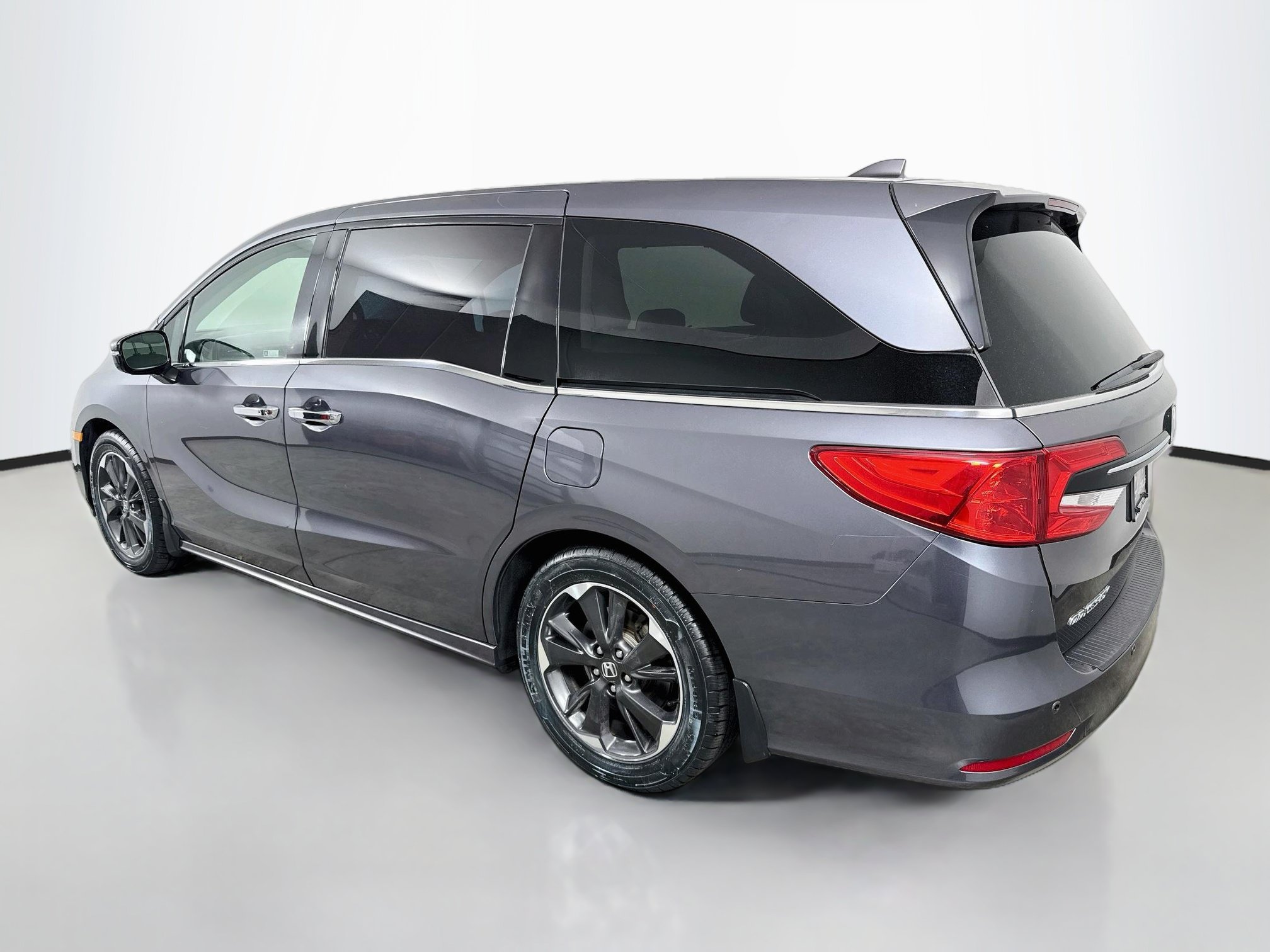 Used 2021 Honda Odyssey Elite image 5