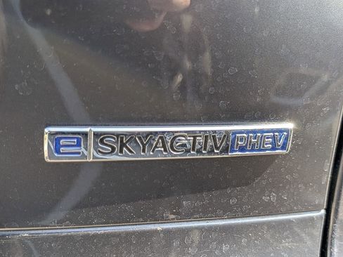 Used 2024 MAZDA CX-90 Plug-In Hybrid w/ Preferred AWD/4WD image 16