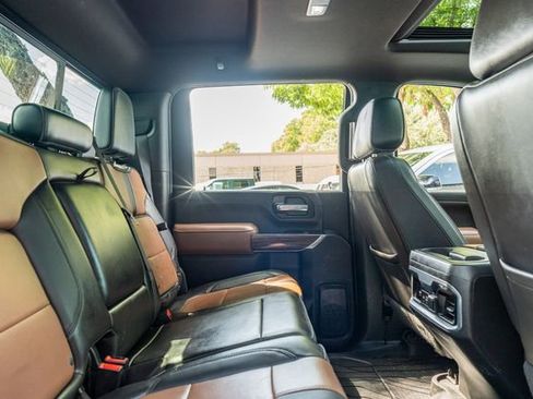 Used 2022 Chevrolet Silverado 3500 High Country image 41