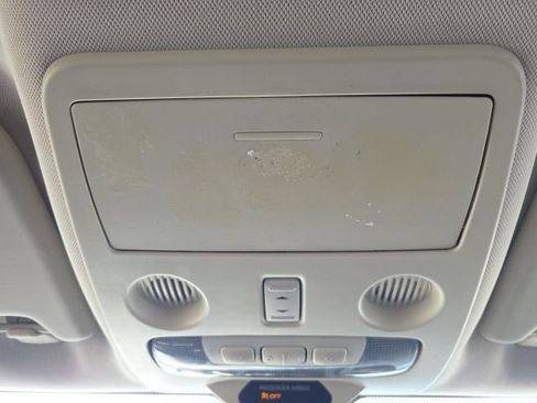 Used 2020 Ford EcoSport Titanium w/ Interior Protection Package image 27