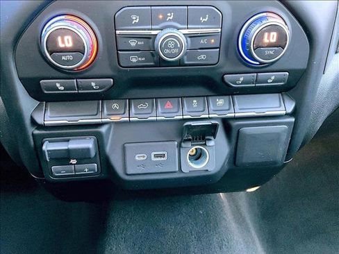 Used 2019 Chevrolet Silverado 1500 RST w/ All-Star Edition image 23