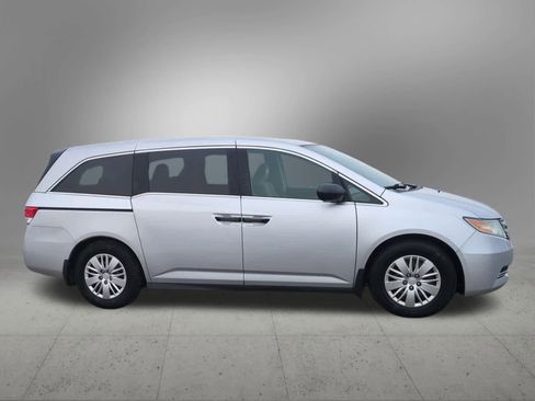 Used 2014 Honda Odyssey LX image 7